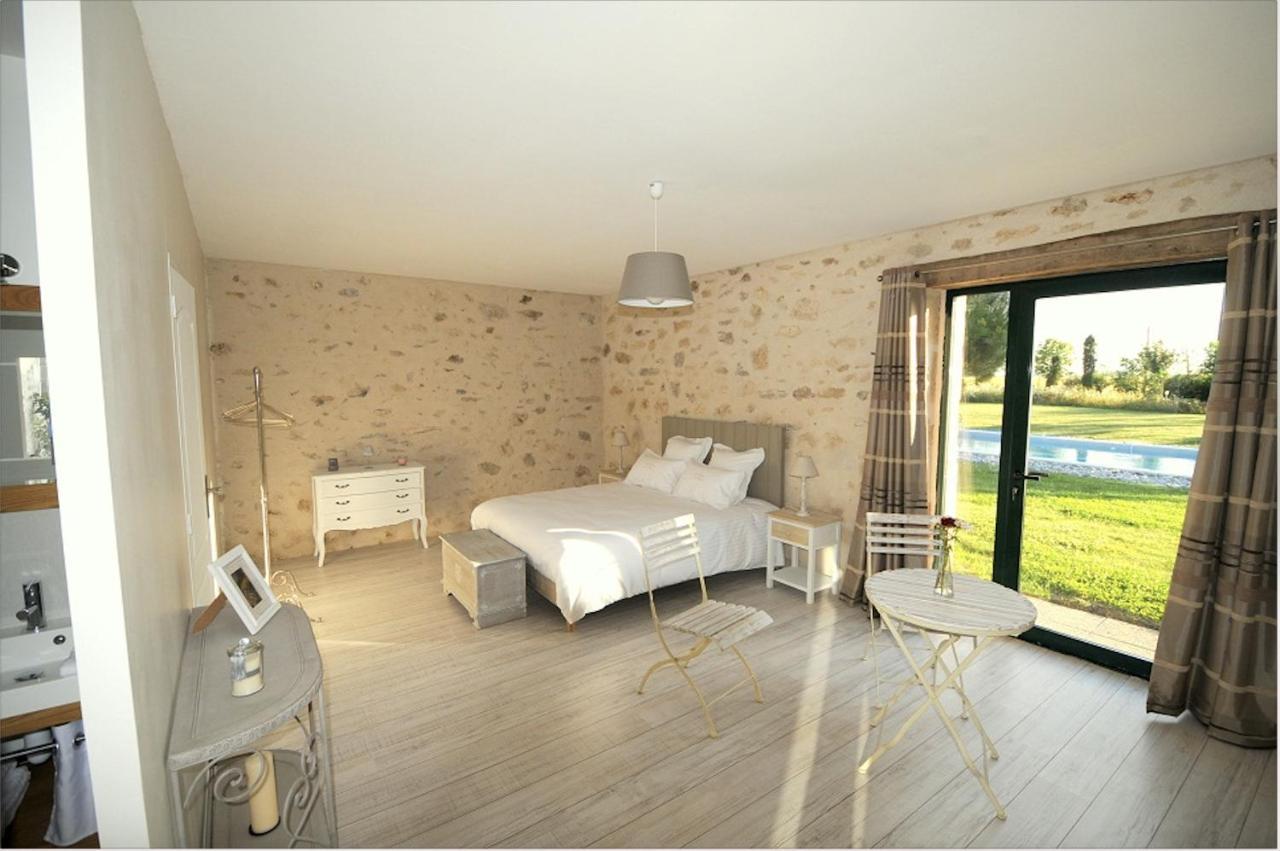Ferme De L'Ereau Bed & Breakfast Louans Luaran gambar